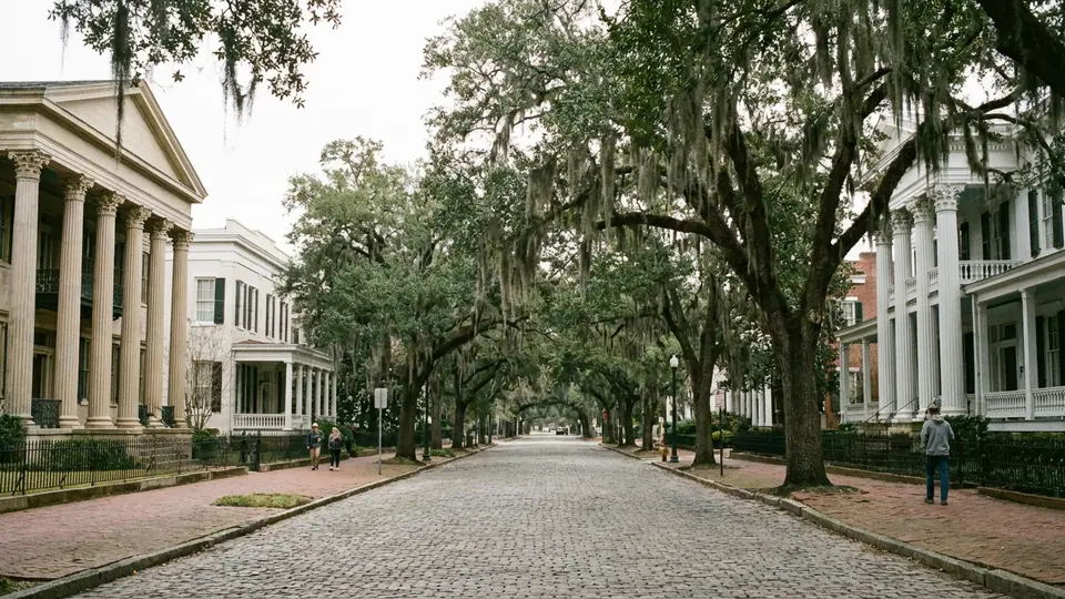 Montgomery & the River Region hotel guide