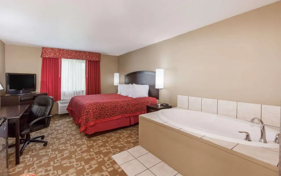 Days Inn by Wyndham Central City