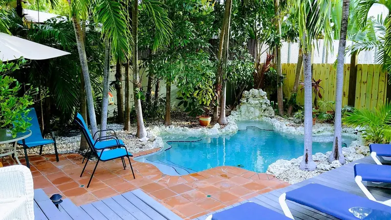 Suite Dreams Inn