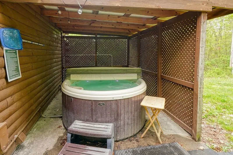 Standard Lincoln Log Cabin