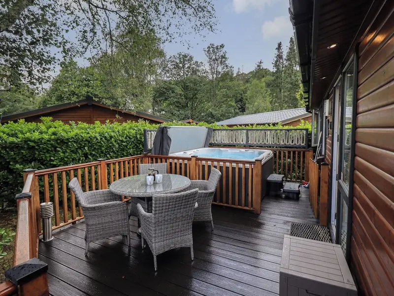 HILL TOP LODGE