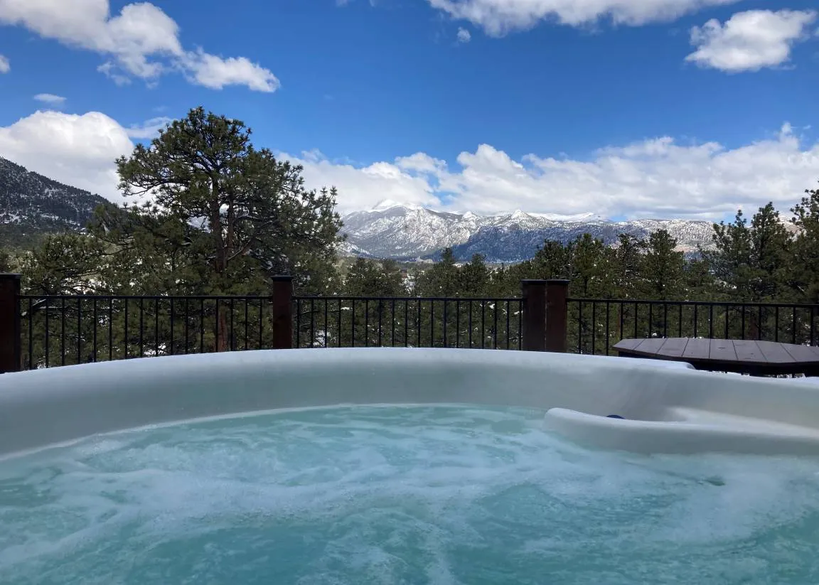 Sunset Lodge