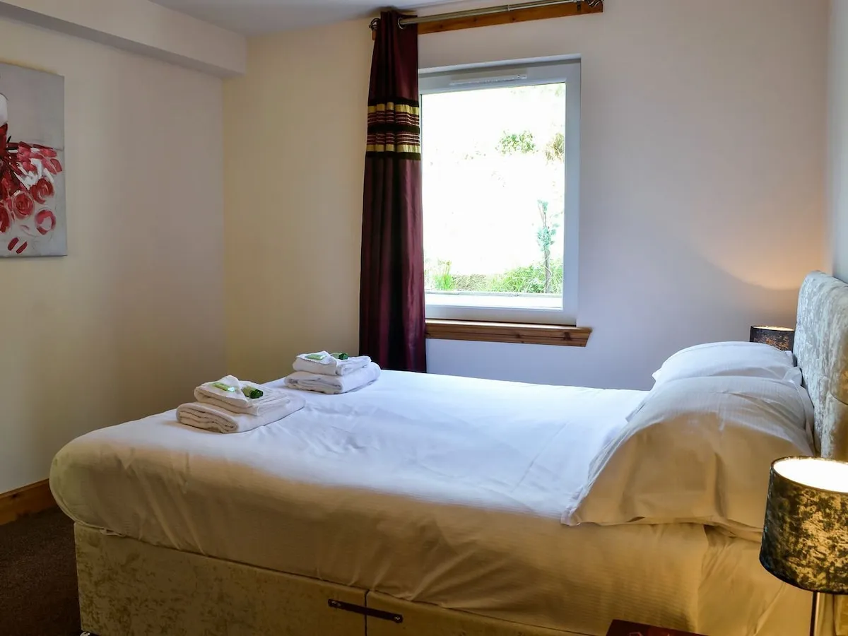 2 bedroom accommodation in Portpatrick