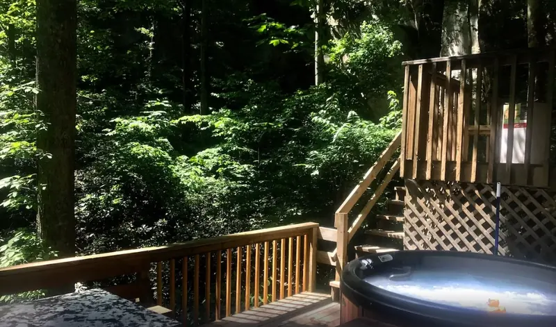 Serenity Falls Cabin