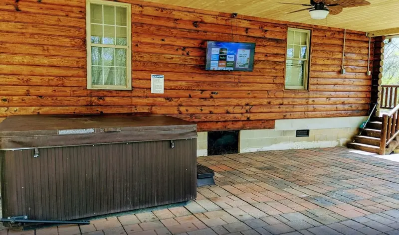 Yatesville Lake Premier Cabin
