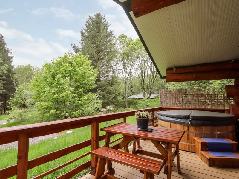 HERON LODGE