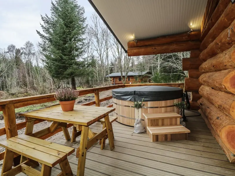 MOORHEN LODGE