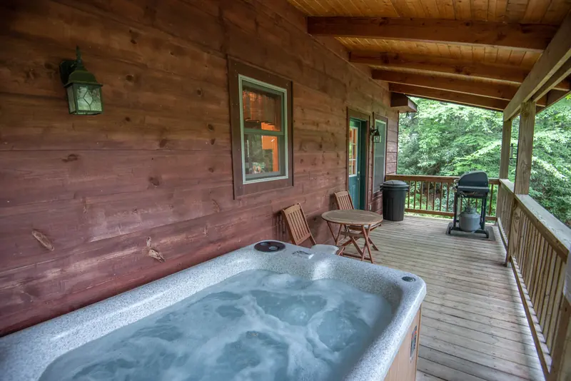 Among the Laurels Fleetwood Log Cabin