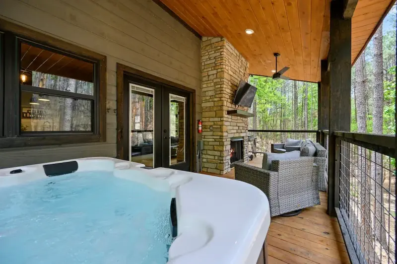 Secluded Cabin