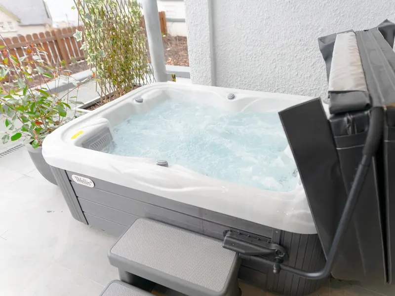 West Highland Hot Tubs Studios – Askival Studio