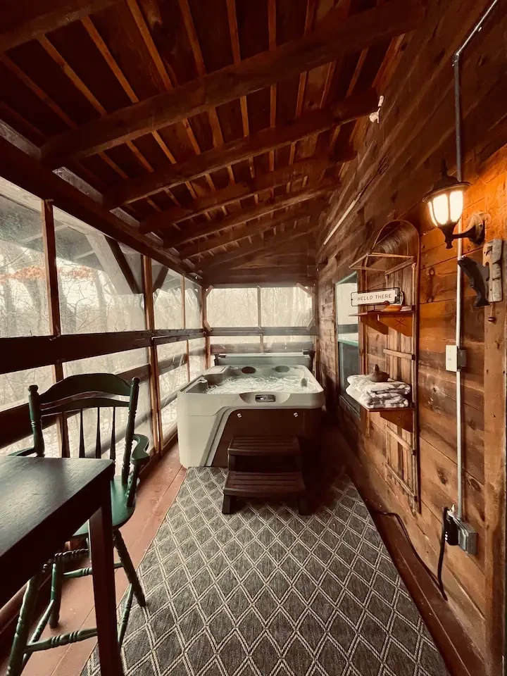 Rustic Cabin Escape