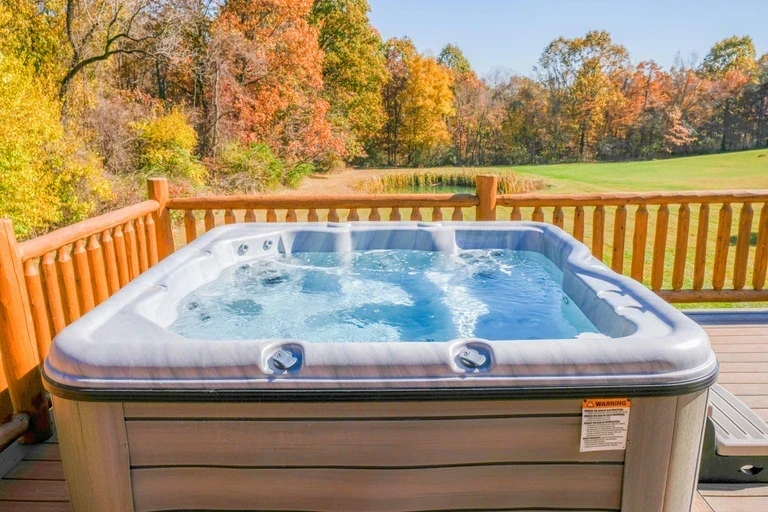 Deer Creek Luxury Cabin
