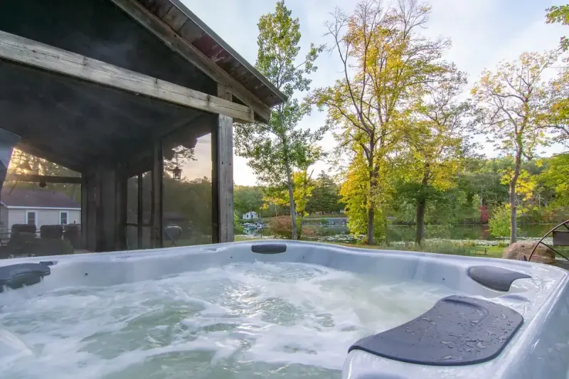 Lakefront Sunset Cabin