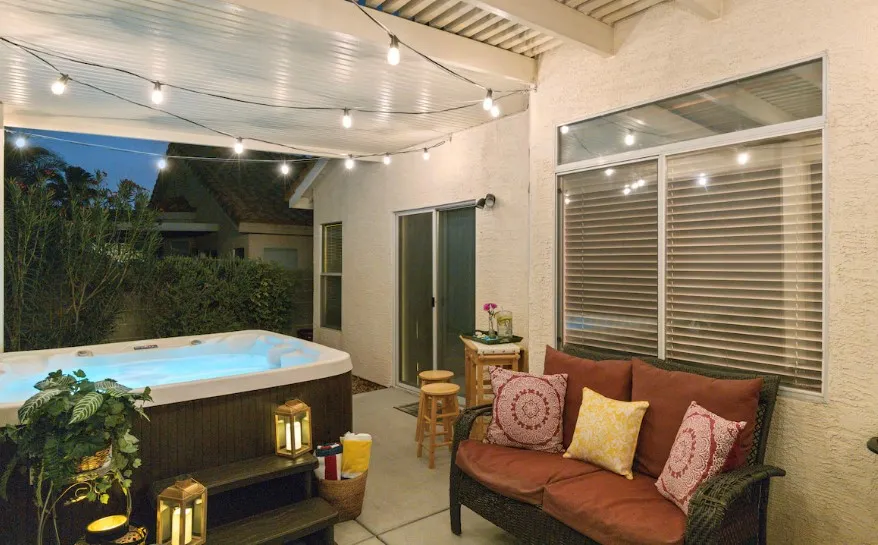 Desert Vacation Rental – Jacuzzi, Pool Table, Near Red Rock