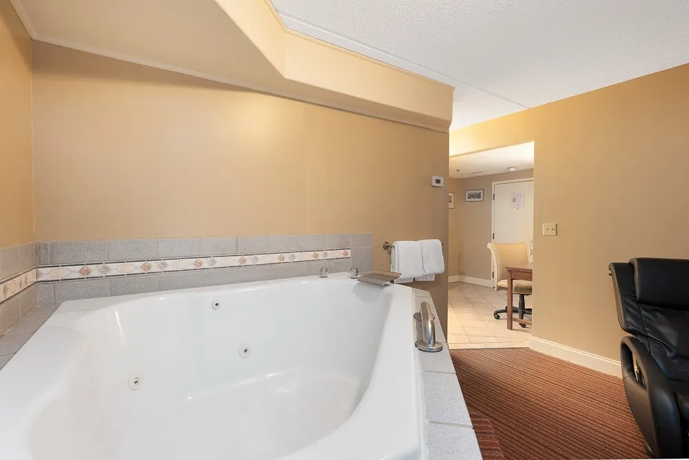 Fireside Inn & Suites West Lebanon