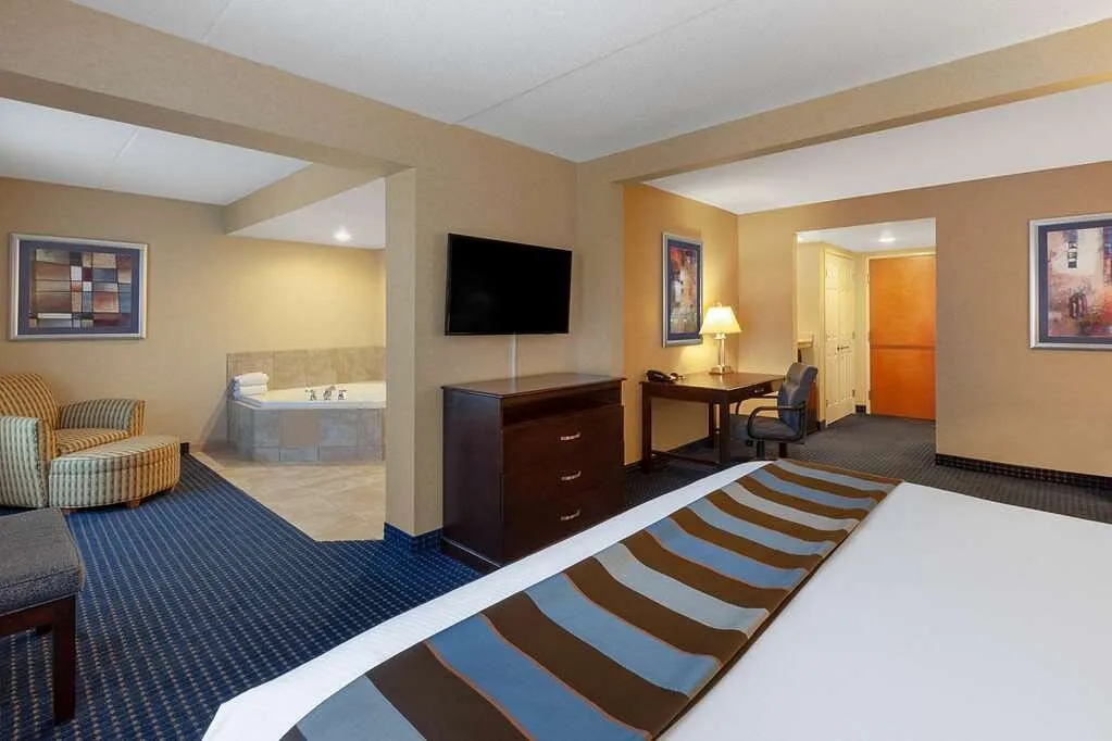 Wingate by Wyndham Erie