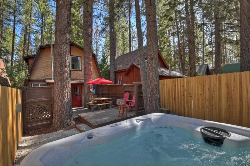 Summit Happy Mountain Cabin