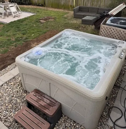 Tulsa Hot Tub House – Designer Interior, Great Location, Sleeps 4