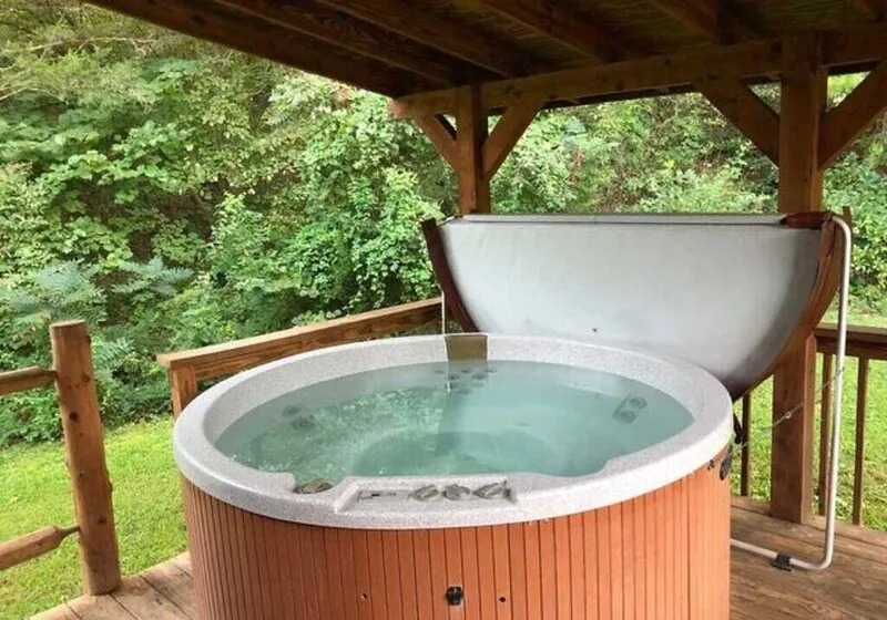 Dogwood Lodge
