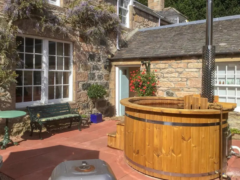 4 bedroom accommodation in Insch near Inverurie