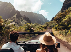 Scenic drives, coastal hotels,<br /> and must-stop towns along California's iconic route